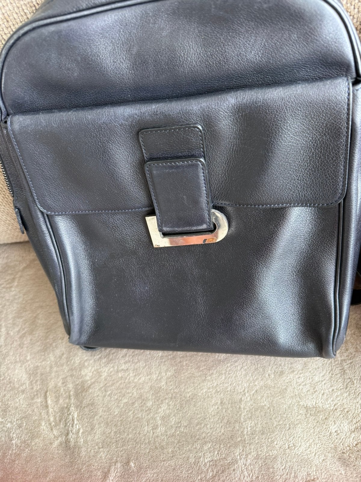 Delvaux rugtas, Handtassen en Accessoires, Tassen | Damestassen, Ophalen, Gebruikt, Zwart