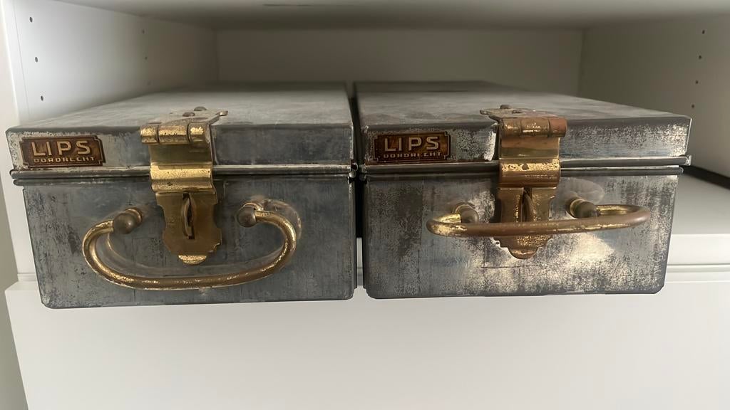 Vintage Lips kluis lades industrieel bank safe set, Huis en Inrichting, Overige Huis en Inrichting, Ophalen
