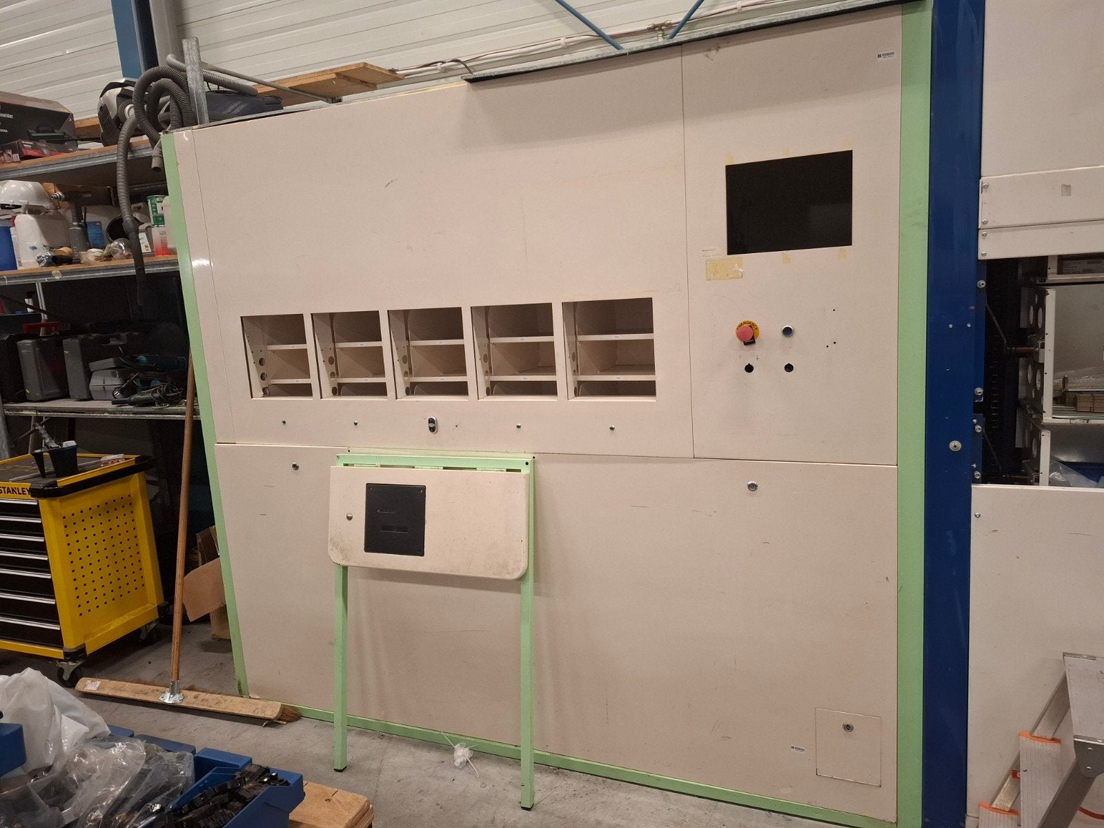 Paternoster Kardex, Enlèvement, Utilisé