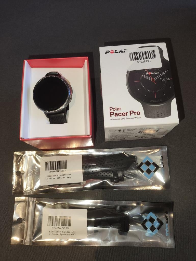 Polar Pacer Pro, Bijoux, Sacs & Beauté, Montres de sport, Utilisé, Gris, GPS, Étanche, Enlèvement