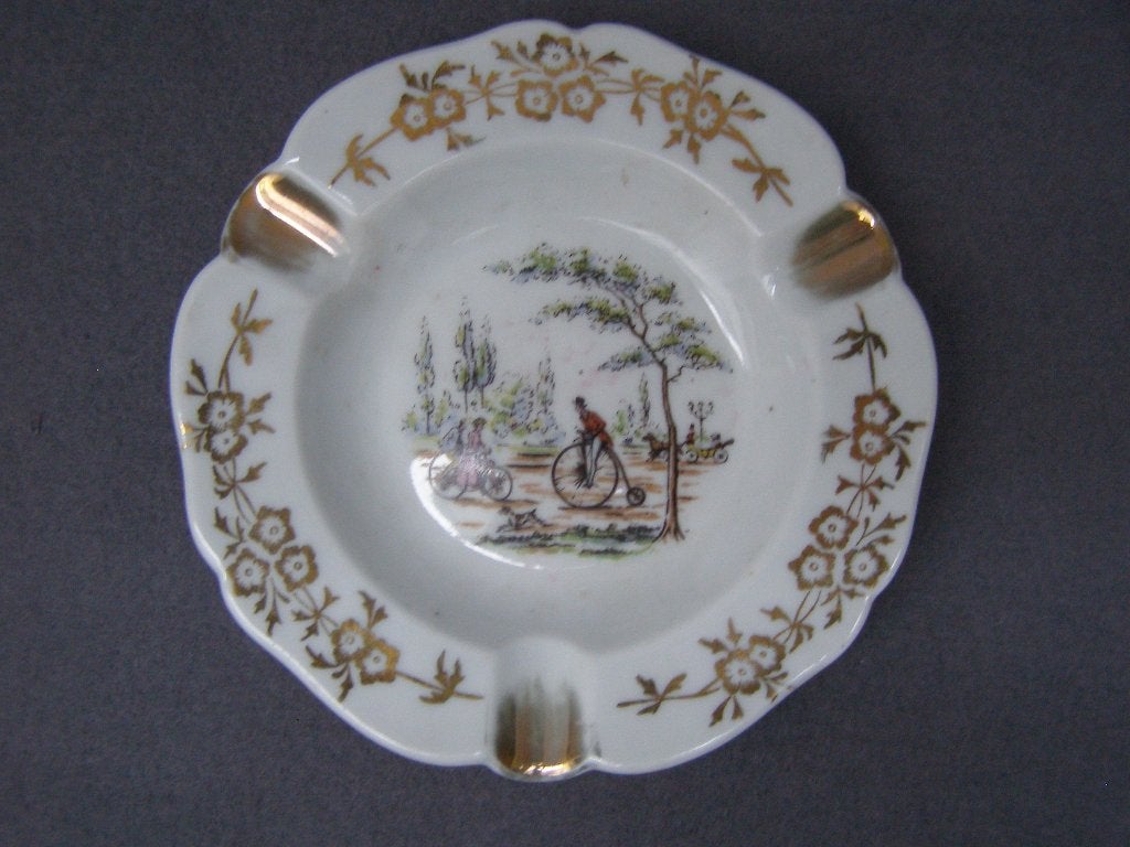 Asbakje Porcelaine de Limoges, Ophalen of Verzenden