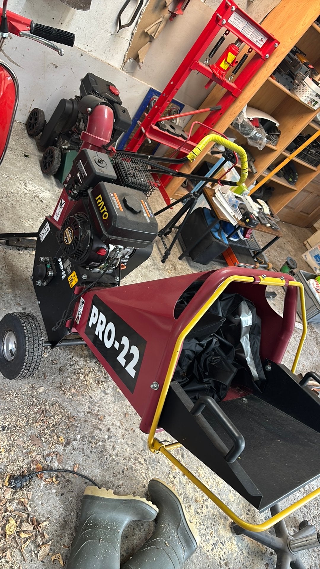 Hakselaar pro 22 s1 als nieuw, Ophalen, Zo goed als nieuw