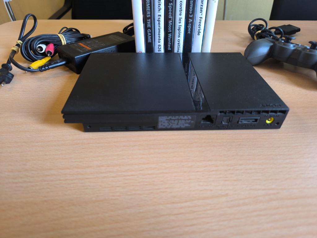 Playstation 2, Consoles de jeu & Jeux vidéo, Avec 1 manette, Enlèvement, Utilisé, Avec jeux