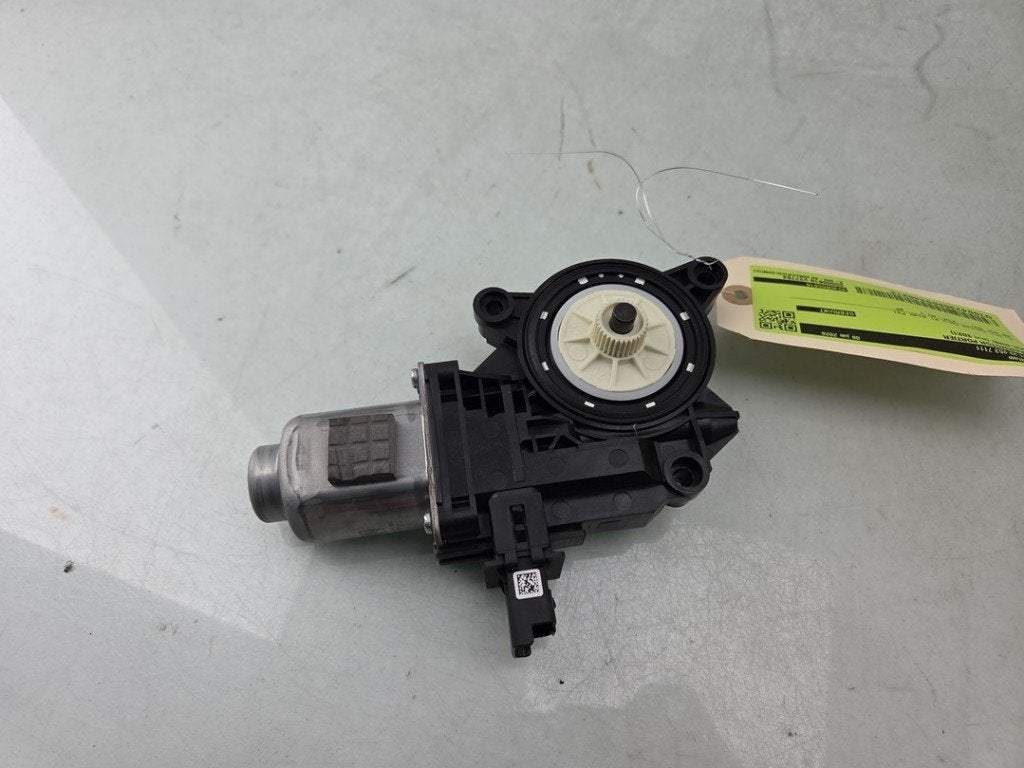 MOTOR RAAMMECHANIEK Kia Niro I (DE) (|82460G5010|), Info@kia.de, Theodor-Heuss-Allee 11
60486  Frankfurt am Main, DE, Kia Deutschland GmbH