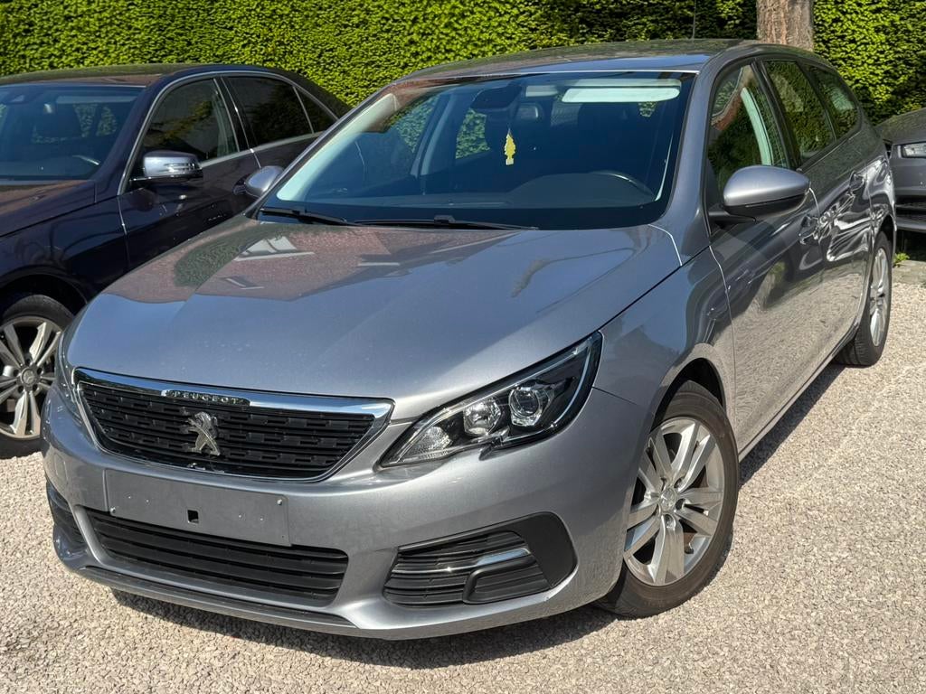 Peugeot 308 1.2i benzine -Navi*Carplay*LED*2019*GARANTIE!, Autos, Argent ou Gris, Achat, Euro 6, Entreprise