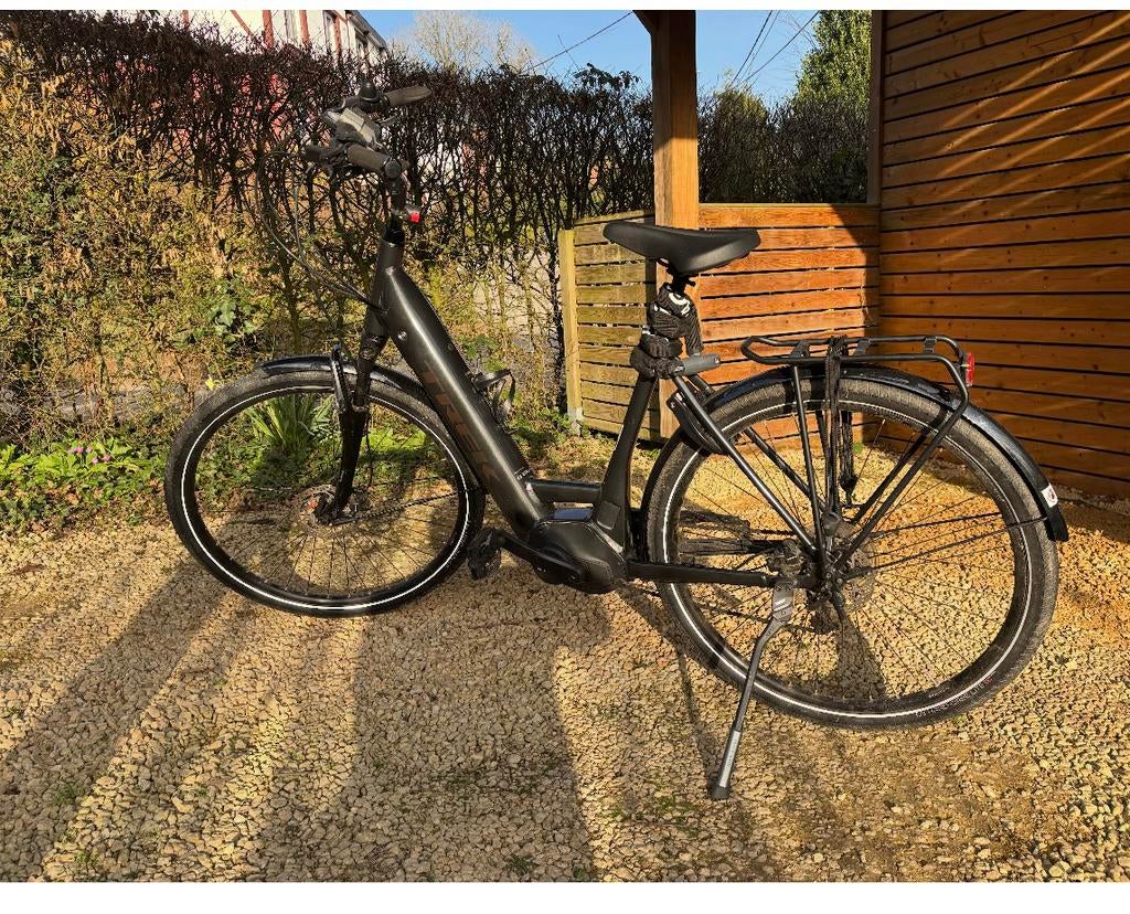 Velo électrique trek, Fietsen en Brommers, Fietsaccessoires | Fietscomputers, Zo goed als nieuw, Ophalen