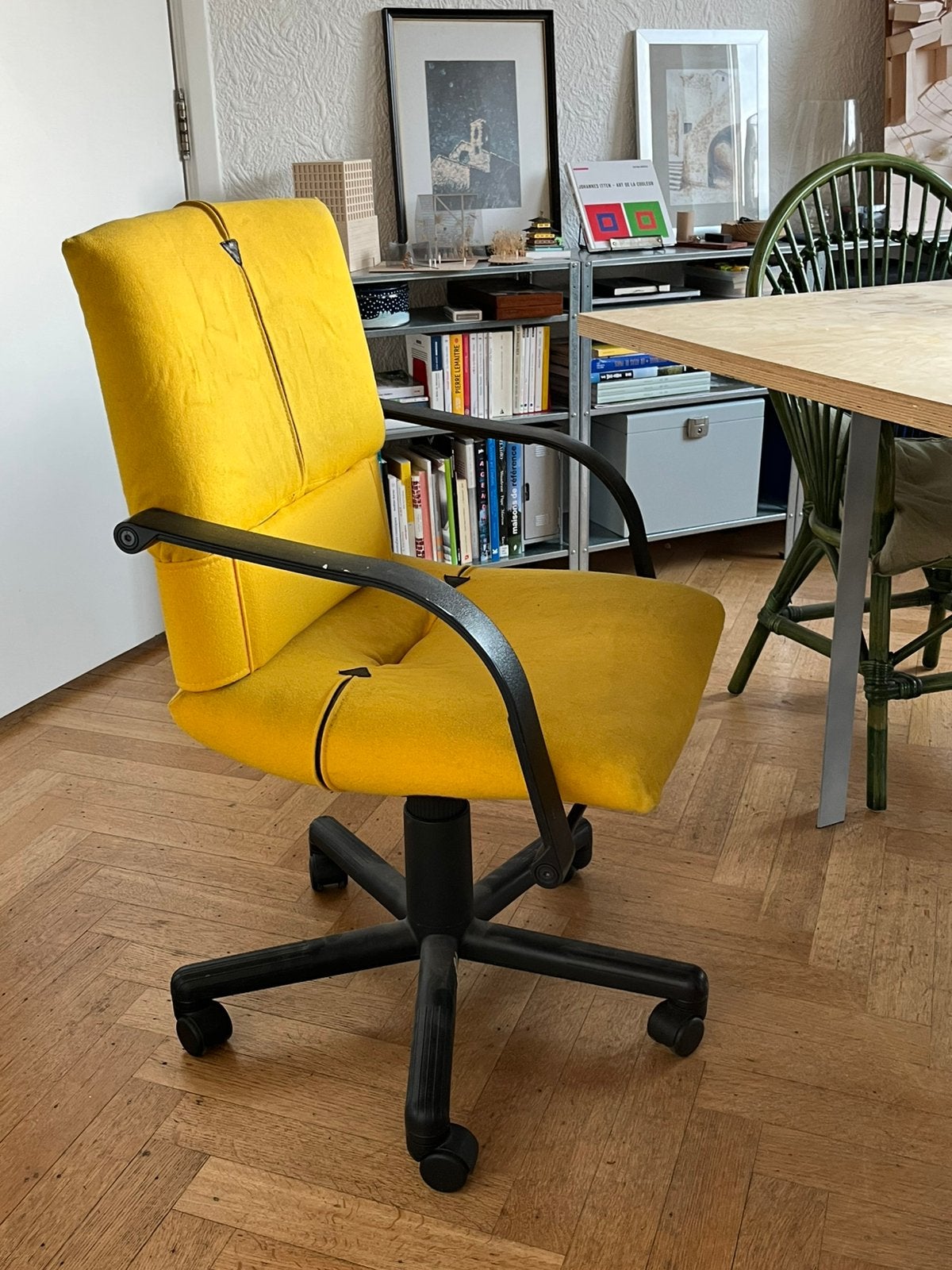 Vitra bellini figura jaune, Enlèvement, Utilisé, Jaune
