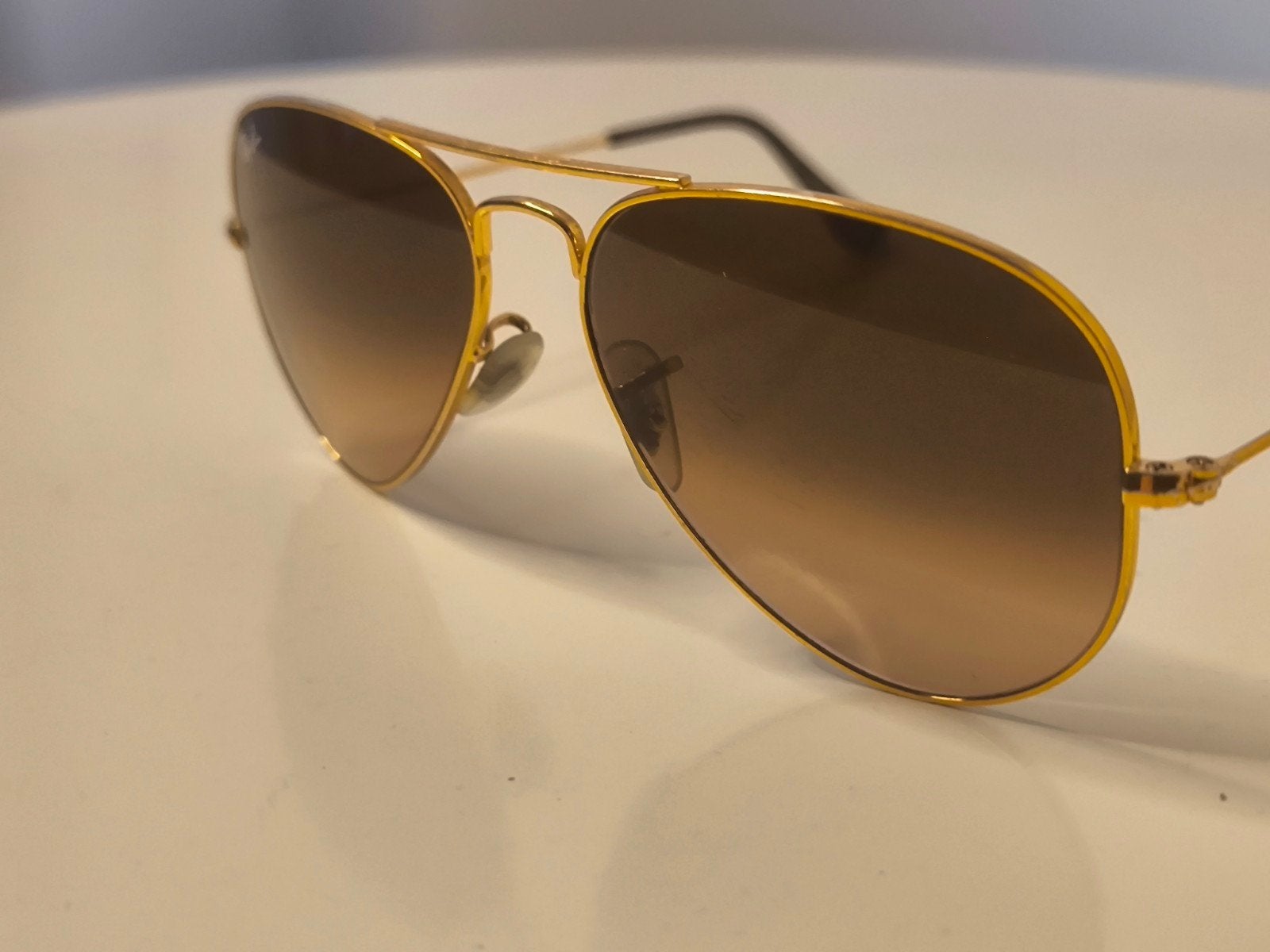 Lunettes de soleil Ray Ban Aviator dorées verres dégradés ma, Enlèvement ou Envoi, Beige, Utilisé, Ray-Ban
