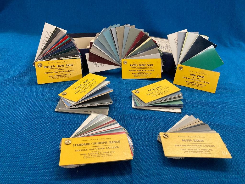 ÉCHANTILLONS (1946-55) POUR VOITURES CLASSIQUES BRITANNIQUES, Enlèvement ou Envoi, Comme neuf