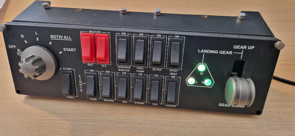 Logitech Pro Flight switch Panel, Ophalen, Zo goed als nieuw