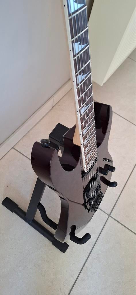Ibanez Rg565r Vampire Kiss, Muziek en Instrumenten, Snaarinstrumenten | Gitaren | Elektrisch, Ophalen