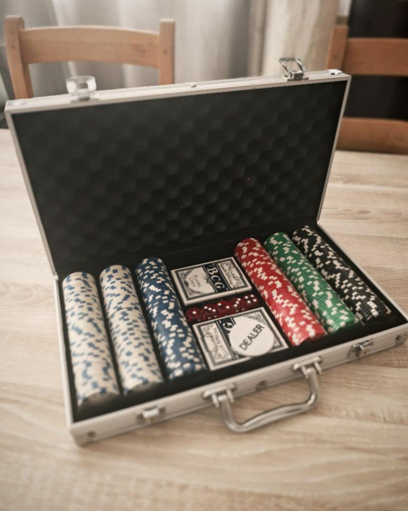 Valise de Poker 300 Jetons