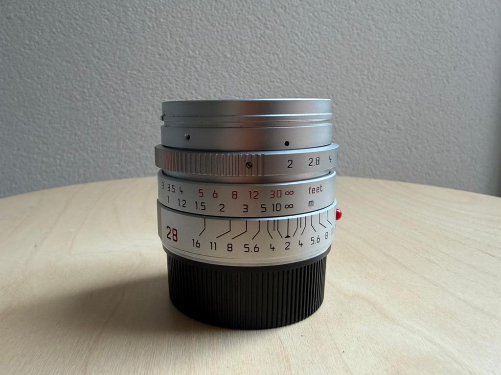 Leica Summicron M 28mm 2.0 ASPH Silver 11661 28 mm Lens, Ophalen of Verzenden, Zo goed als nieuw, Groothoeklens