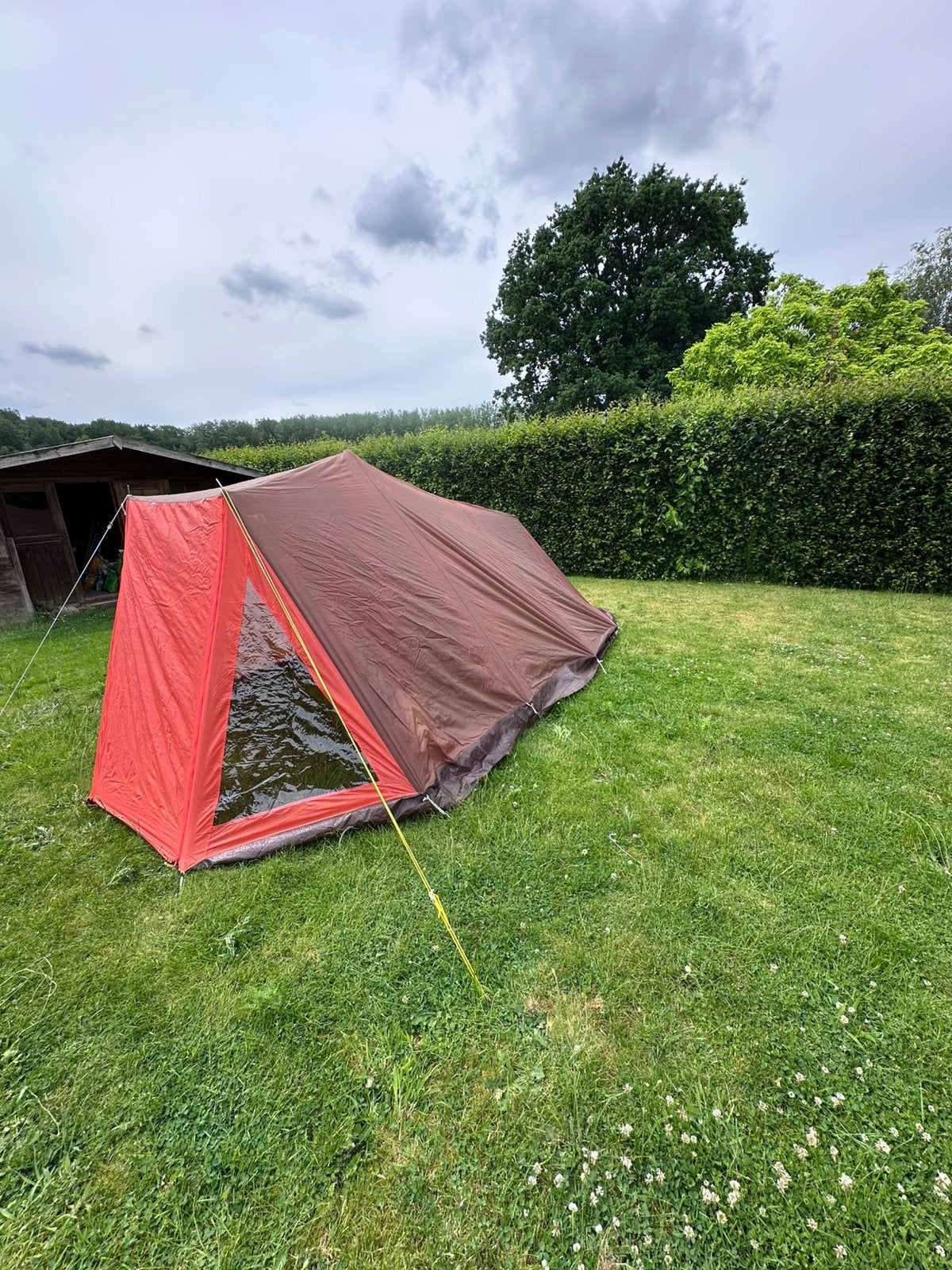 Leuke vintage oranje bruine tent met voortent, Caravans en Kamperen, Tenten, Ophalen, Zo goed als nieuw
