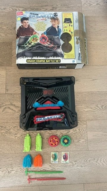 Beywheelz spoedcursus gevechtsset voor 2 personen, Games en Spelcomputers, Ophalen, Gebruikt, Vechten, 2 spelers