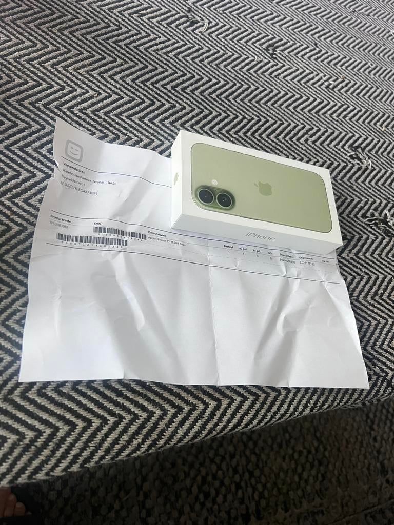 iPhone 17 Sage – 256 GB., Télécoms, Téléphonie mobile | Housses, Coques & Façades | Apple iPhone, Neuf, IPhone 17, Vert, Enlèvement
