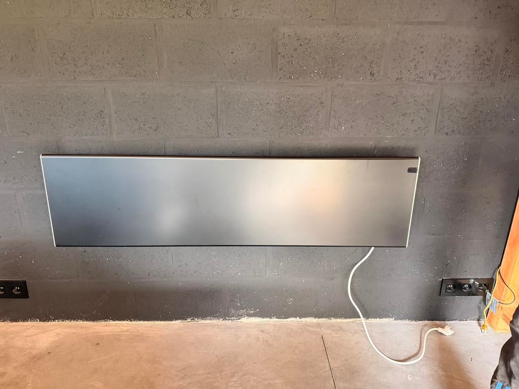 2 design Elektrische verwarming, Doe-het-zelf en Bouw, Verwarming en Radiatoren, Ophalen, Zo goed als nieuw
