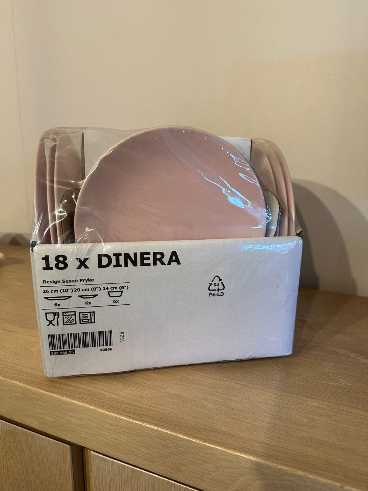 18 delig servies, Huis en Inrichting, Keuken | Servies, Ophalen, IKEA, Zo goed als nieuw, Aardewerk