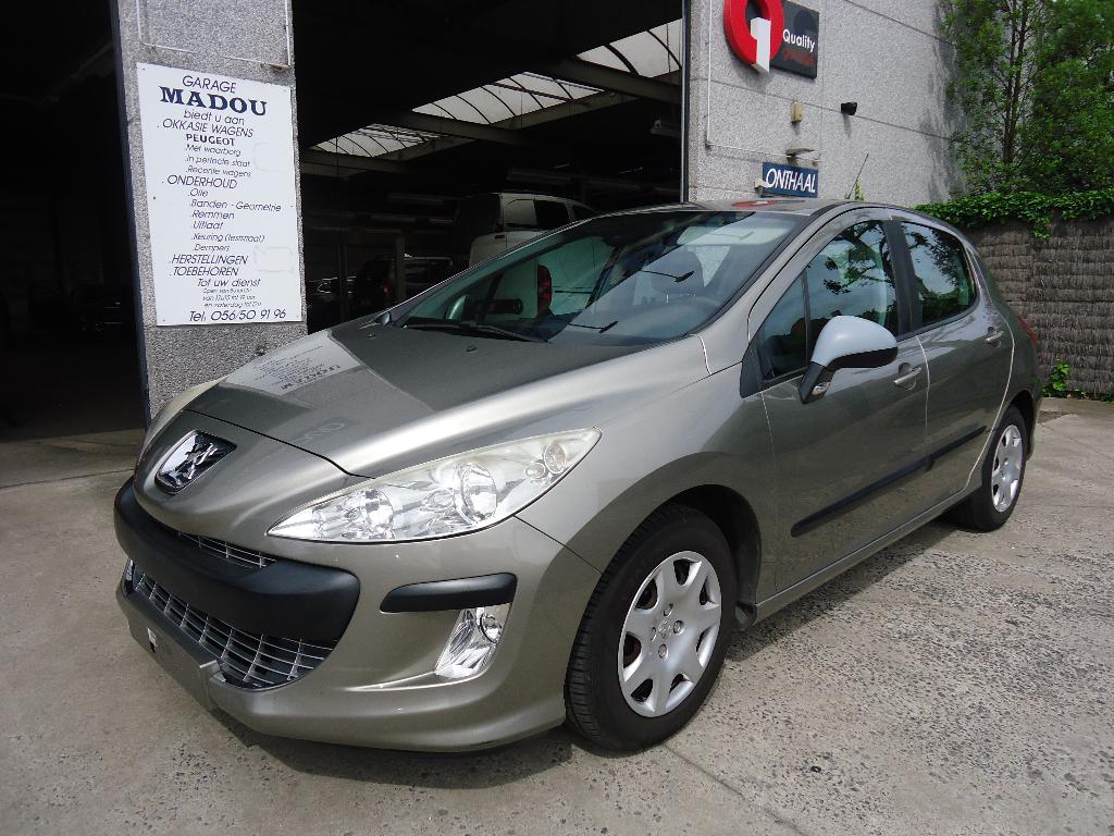PEUGEOT  308 1.6 HDI, Auto's, Peugeot, Voorwielaandrijving, 4 cilinders, Elektrische ramen, Beige