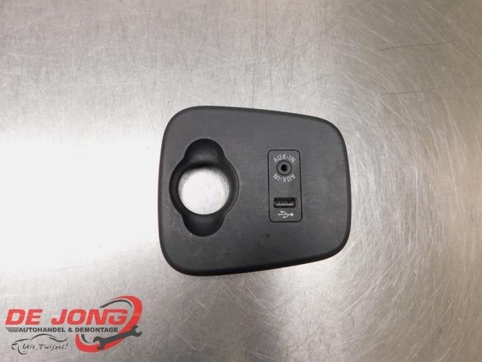 Connexion USB d'un Mini Mini, -, 3 mois de garantie, -, -