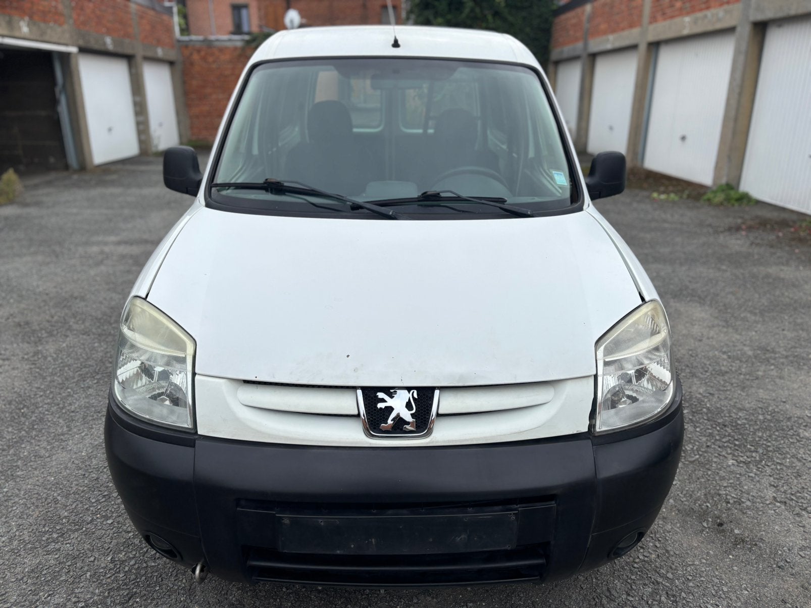 Peugeot Partner - 1.4 Benzine - 188 000 Km - Gekeurd, Auto's, Voorwielaandrijving, Stof, Wit, Handgeschakeld