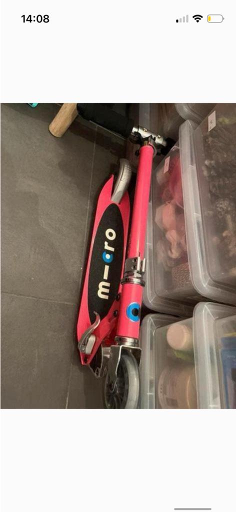 Trotinette neuve rose legere, Sports & Fitness, Enlèvement ou Envoi, Neuf