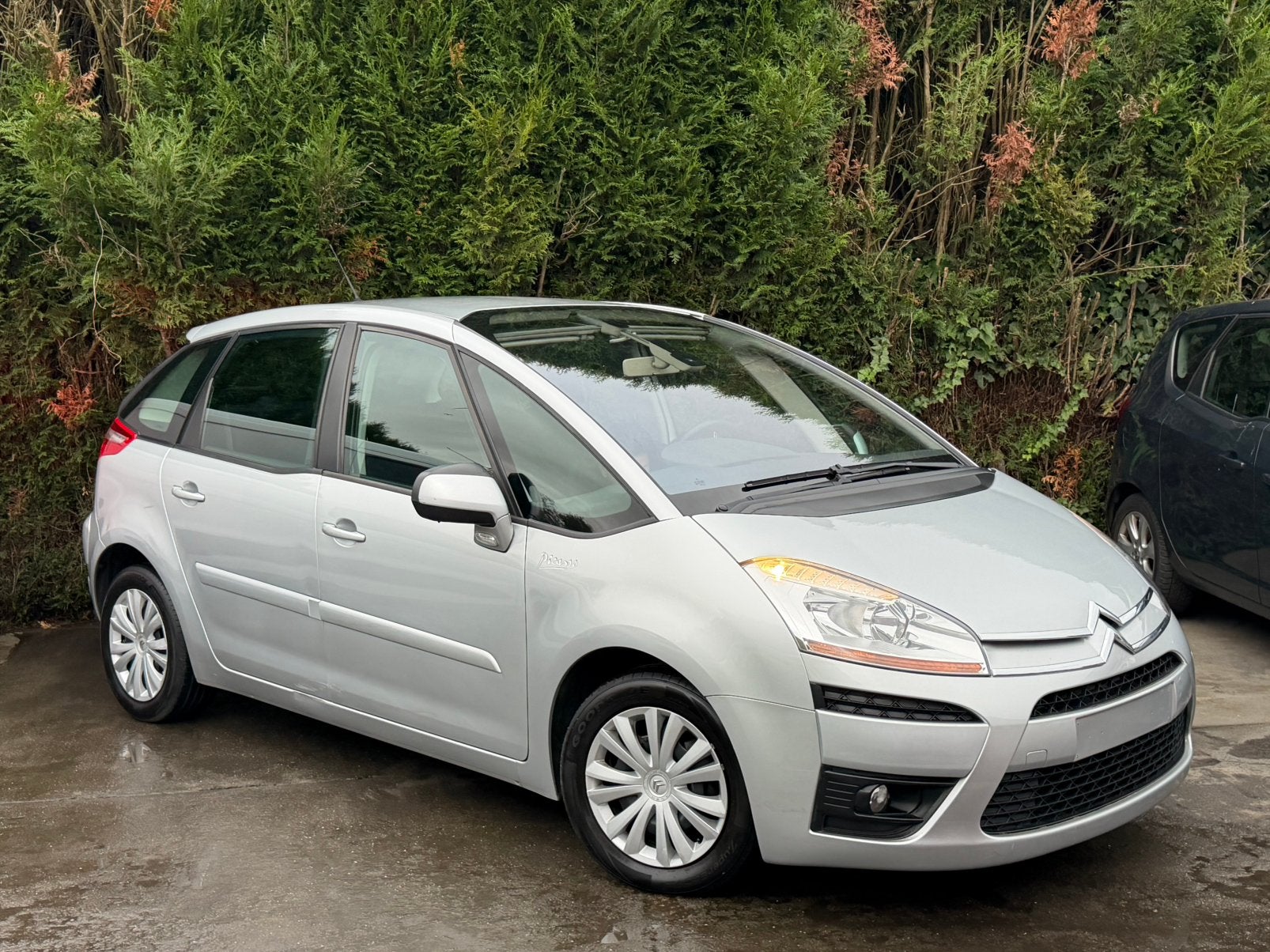 Citroen c4 picasso 142.000km 1.6 diesel 2500€ gekeurd vvrk, Auto's, 4 cilinders, 1600 cc, Bedrijf, Airconditioning