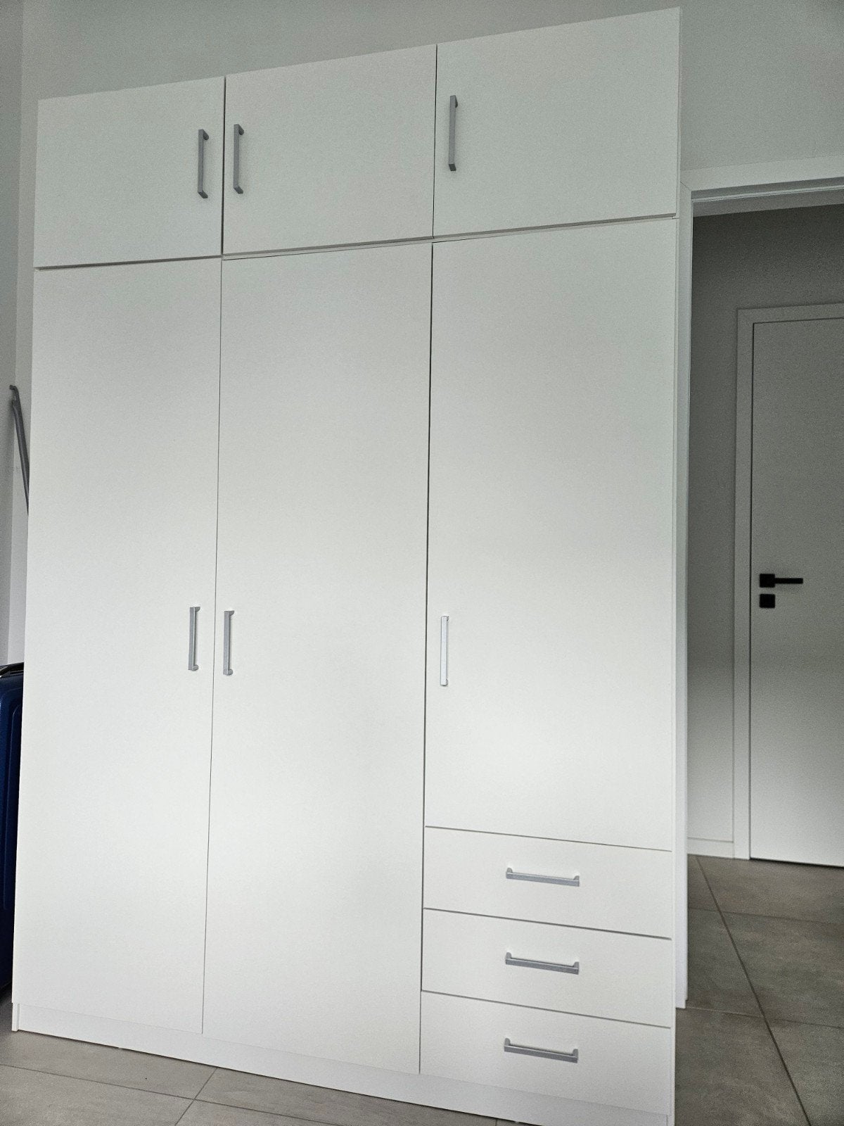 Witte Kleerkast / Armoire Blanche / White Wardrobe – 145 cm, Huis en Inrichting, Ophalen, Zo goed als nieuw