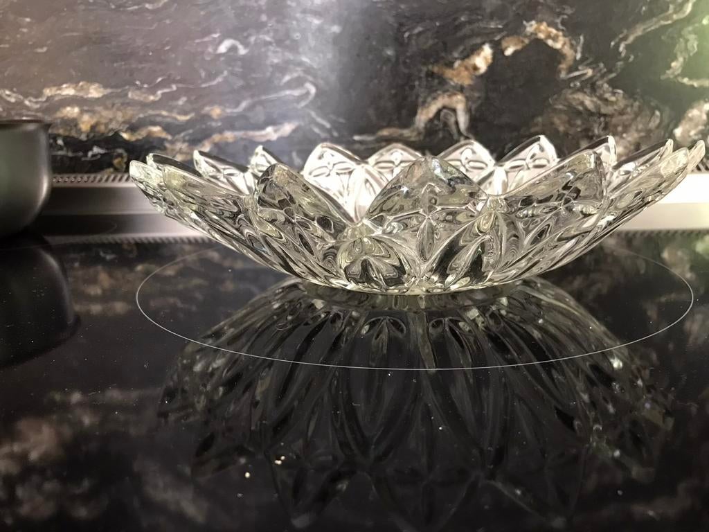 Set van 2 glazen schotels. Geslepen glas, Enlèvement ou Envoi