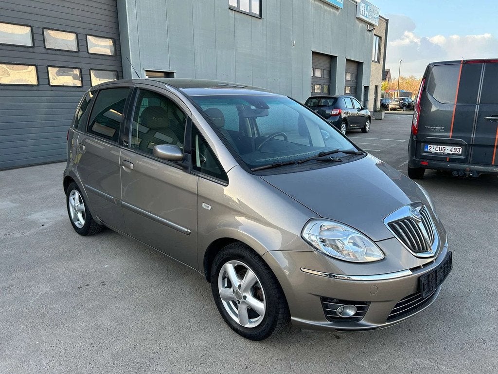 Lancia Musa 1.4 benzine 150k gelopen 70 kw zie foto's word g, Achat, Entreprise, Boîte manuelle, Beige