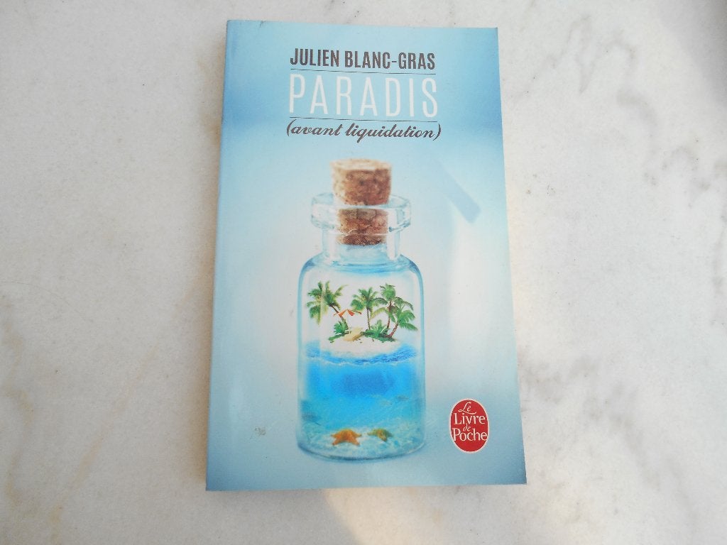 livre " Paradis avant liquidation "changement climatique, Livres, Enlèvement ou Envoi, Comme neuf