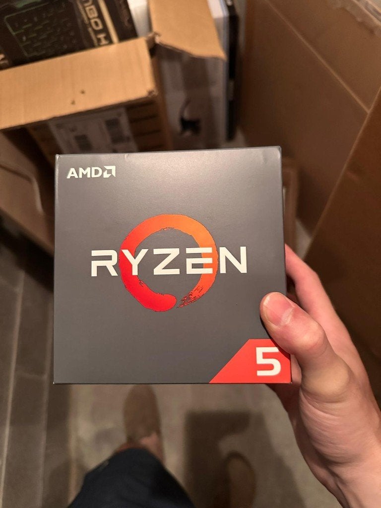 Processeur AMD Ryzen 5 2600, Computers en Software, Processors, Zo goed als nieuw, 6-core, 3 tot 4 Ghz, Ophalen