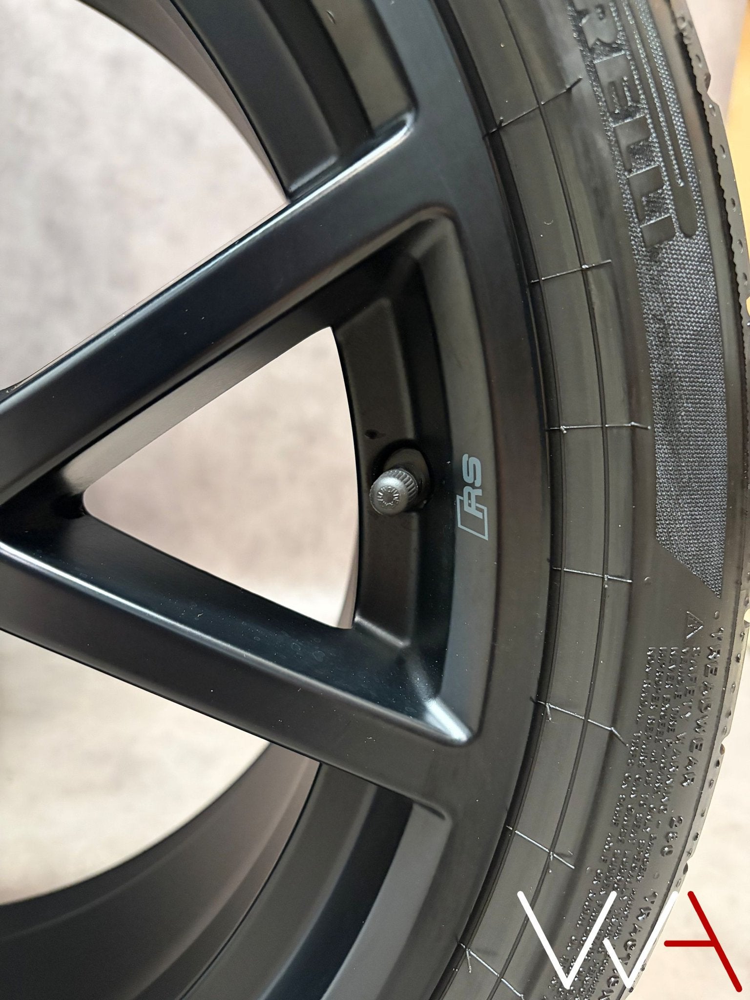 19'' Audi RS3 Y Spaak 8Y velgen 8Y0601025BP Pirelli Zero R, Auto-onderdelen, Banden en Velgen, 19 inch, Gebruikt, -, -