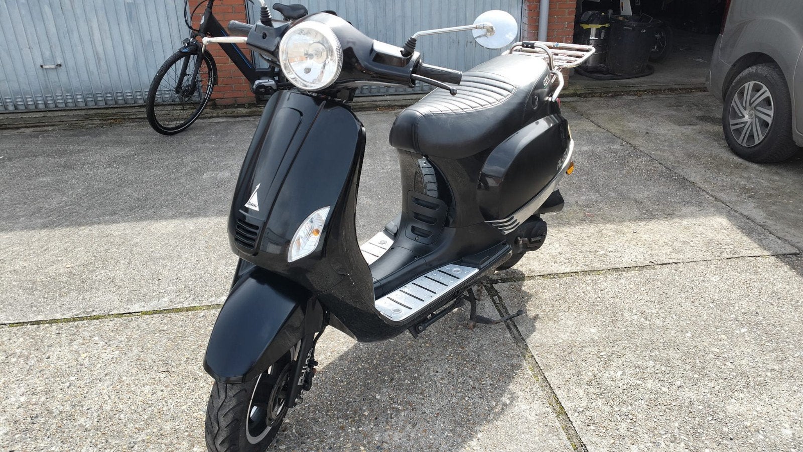 scooter B klasse ´TURBHO´, Vélos & Vélomoteurs, Enlèvement