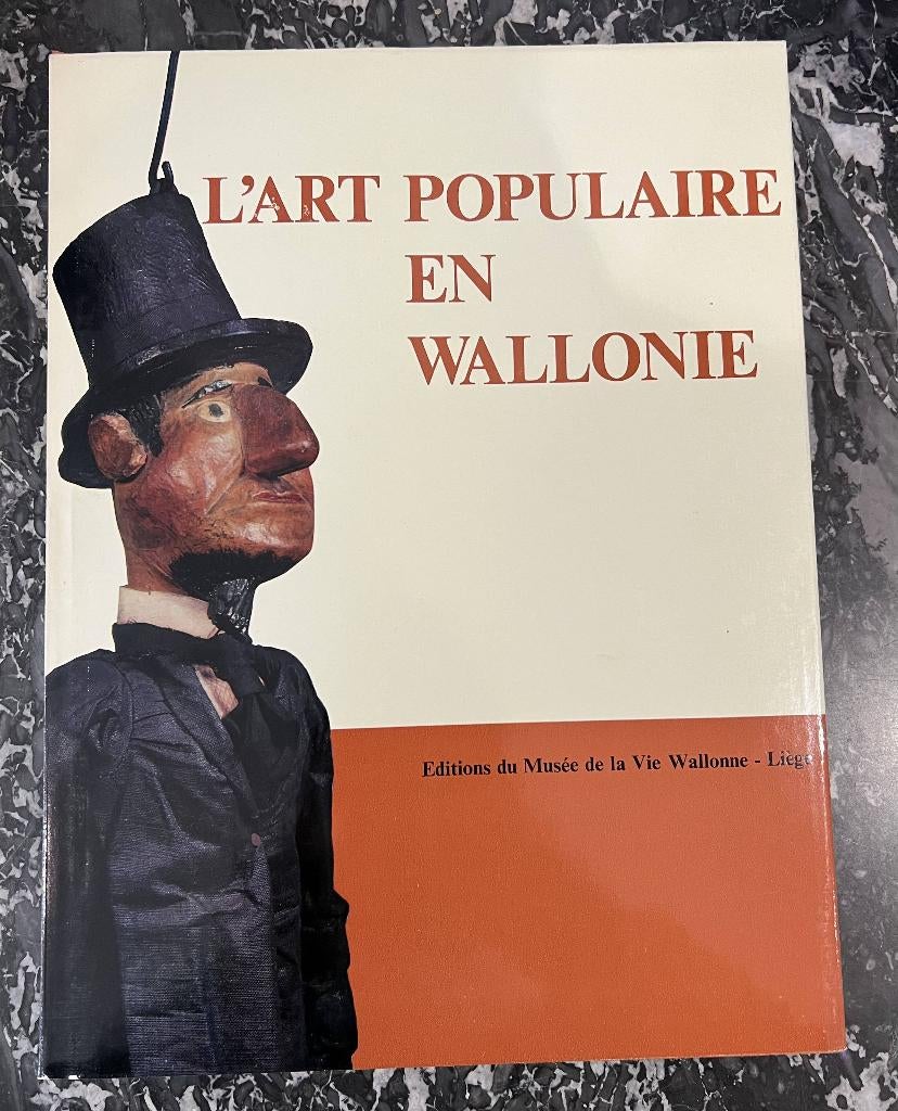 Populaire kunst in Wallonië - Museum van het Waalse Leven, Gelezen, Musee de la Vie Wallonne, Liege, Belgium, Ophalen of Verzenden