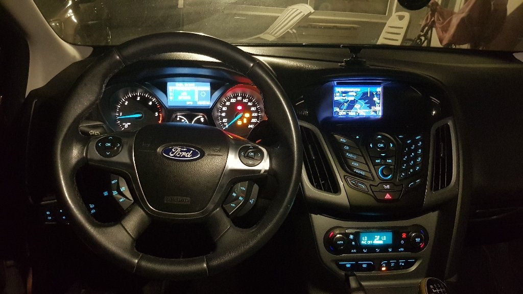 ford focus break 1.6 tdci full option 10/2011 navi 115ch, Euro 5, Boîte manuelle, Beige, 5 portes