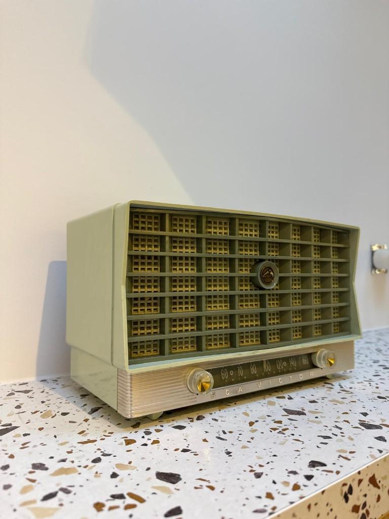 RCA Victor buizenradio jaren ’50 – mid century, Collections, Rétro, Enlèvement