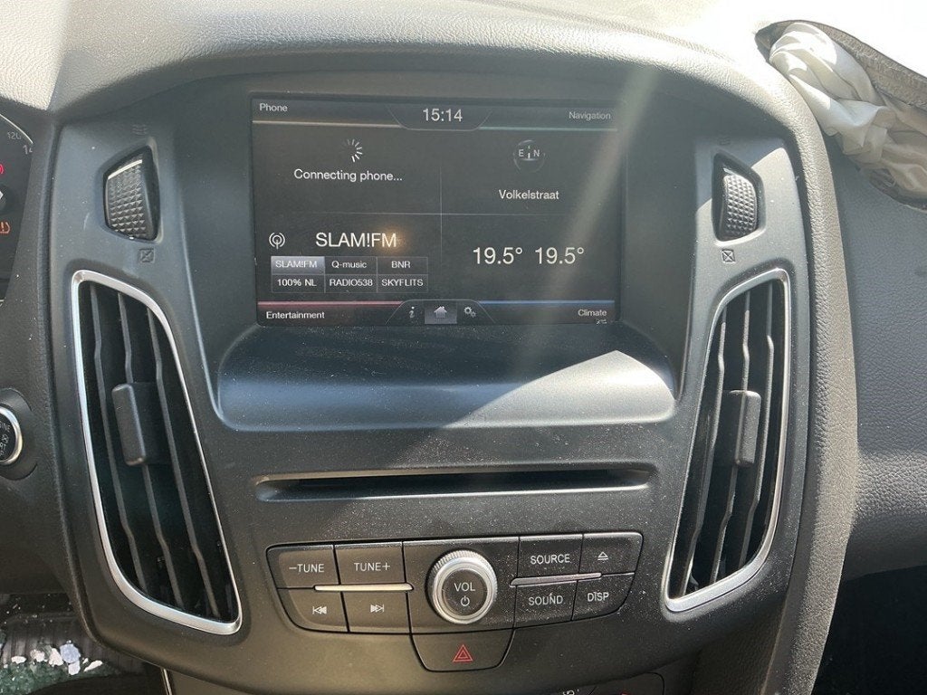 RADIO Ford Focus 3 Wagon (01-2010/02-2020), Auto-onderdelen, Gebruikt, Henry-Ford-Straße  1
50735  Köln, DE, Ford-Werke GmbH, Kunden@ford.com