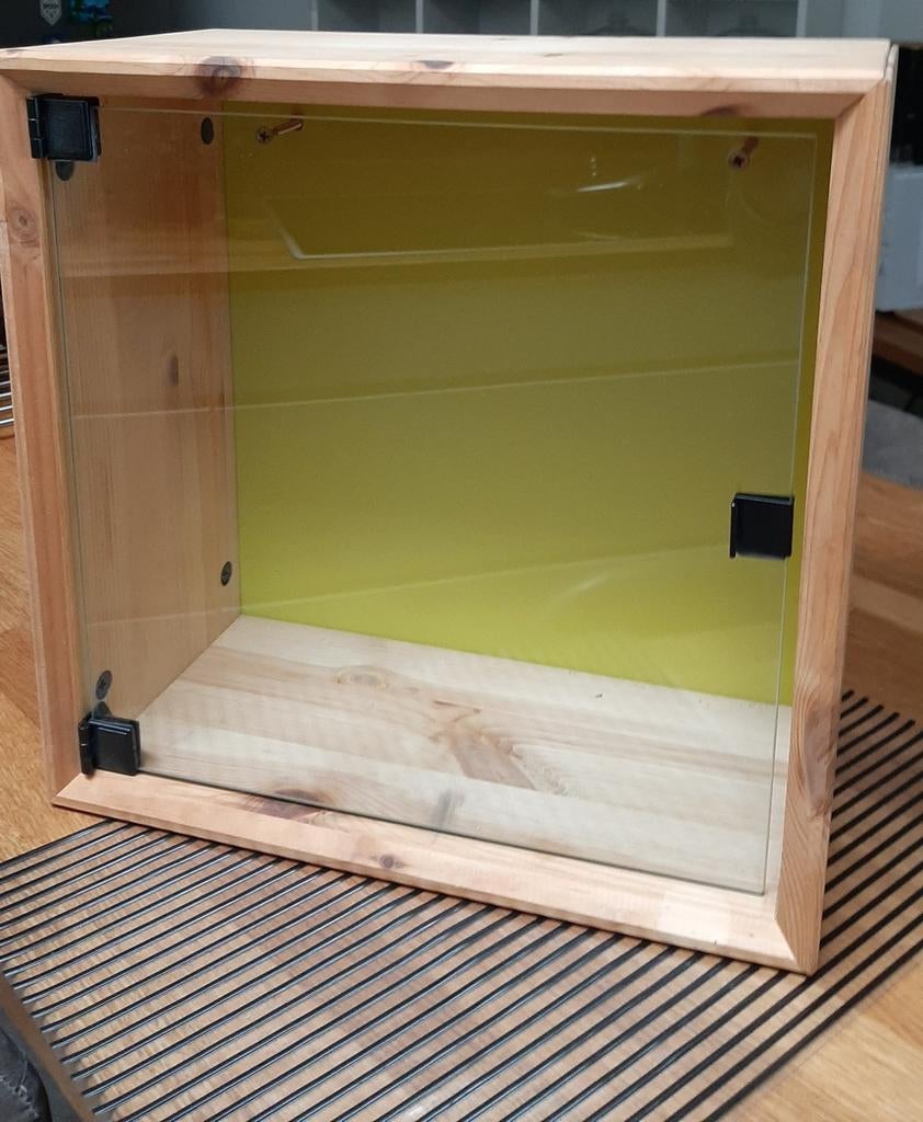 Petite vitrine, Maison & Meubles, Armoires | Vitrines, Enlèvement, Comme neuf