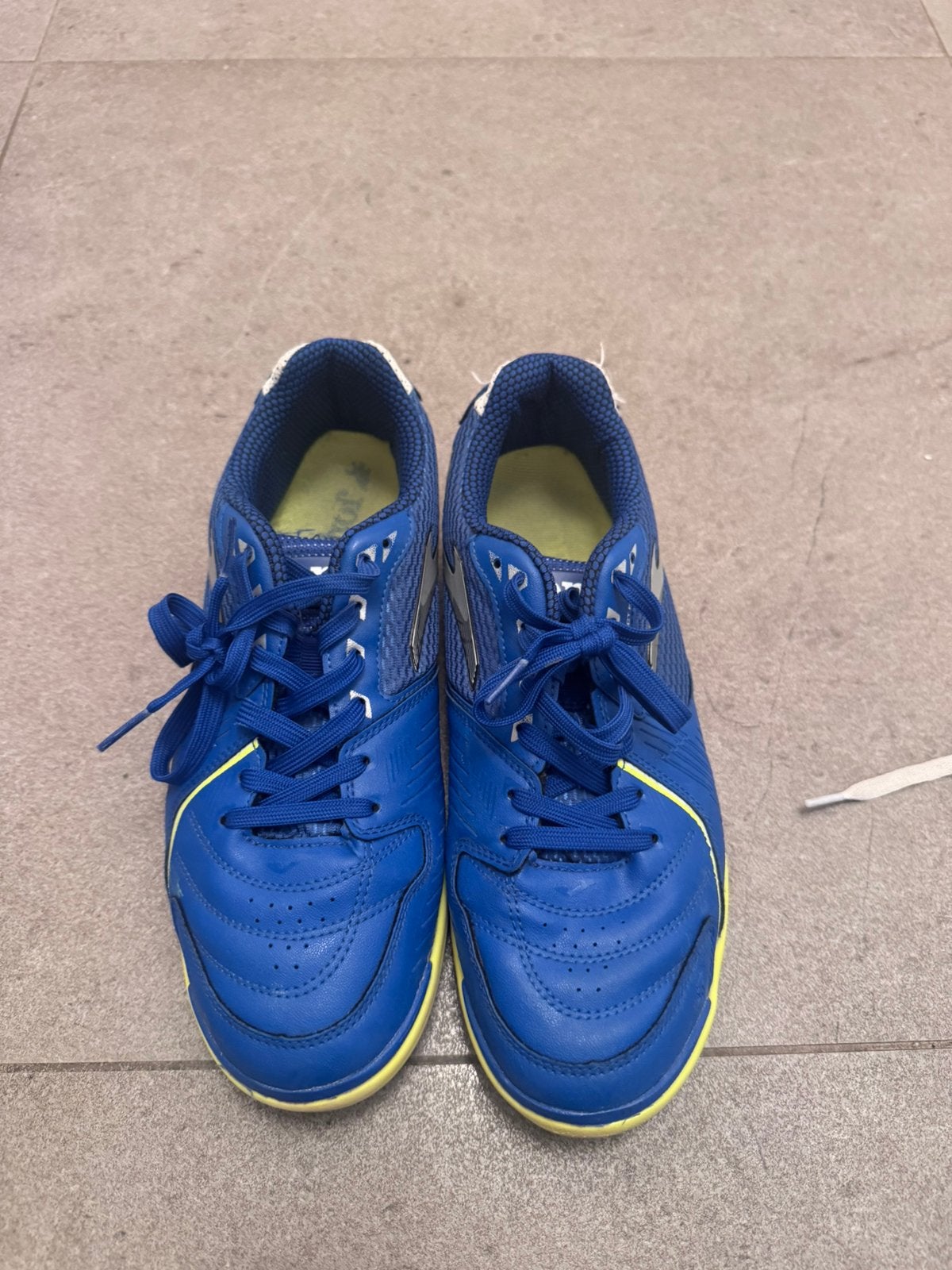 Chaussure futsal, Enlèvement, Comme neuf