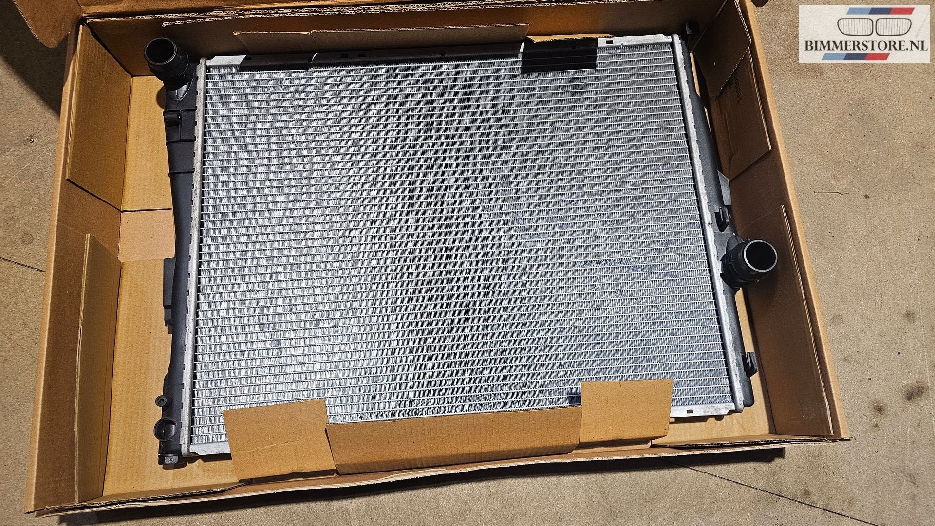 Radiateur NRF BMW 3 Serie E46 handgeschakeld 51580, -, -, Nieuw, Ophalen of Verzenden