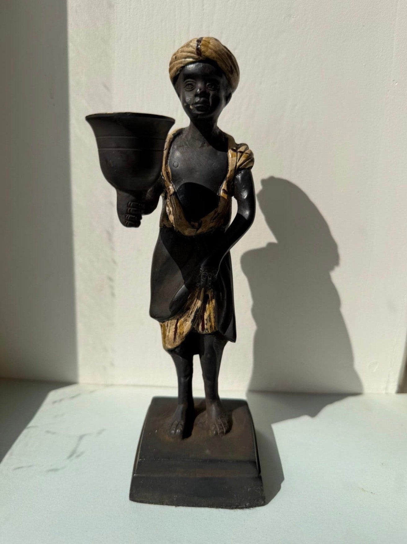 Vintage oriëntalistische bronzen kandelaar met tulbandfiguur, Enlèvement, Bronze
