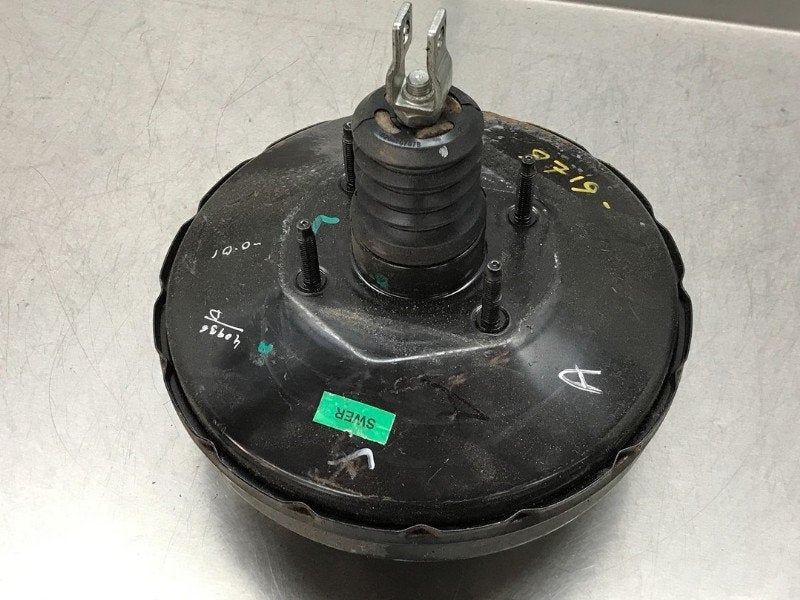 MASTERVAC / SERVOFREIN ABS Suzuki Baleno (EW / FW), Utilisé, Suzuki