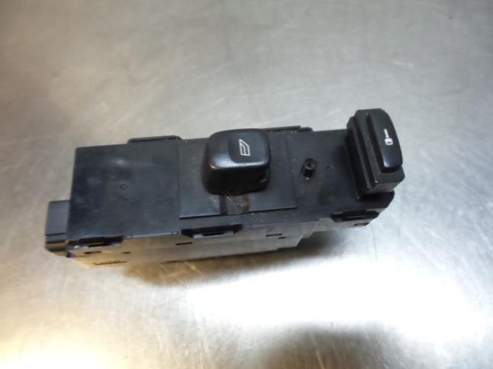 Commutateur vitre électrique d'un Volvo V70, -, 3 mois de garantie, -, -