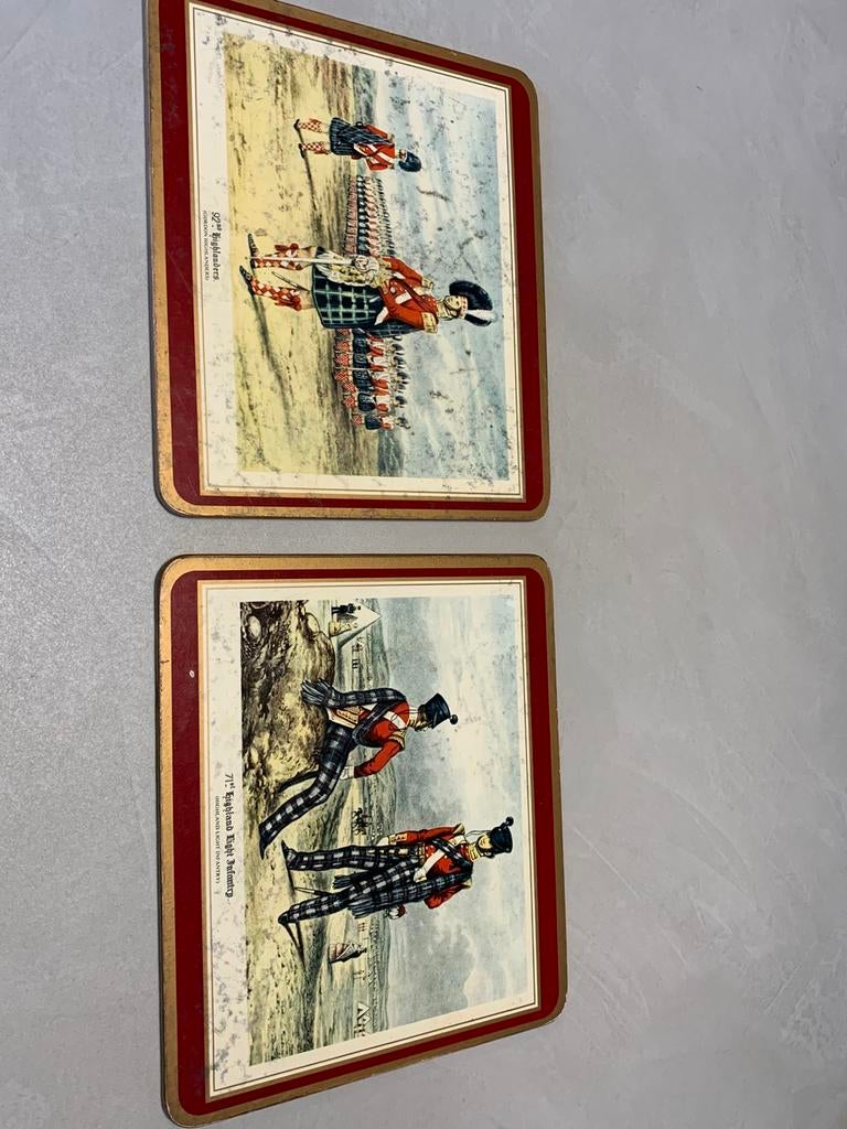 2 vintage Pimpernel onderzetters 92nd en 71st Highlander, Huis en Inrichting, Ophalen of Verzenden, Zo goed als nieuw