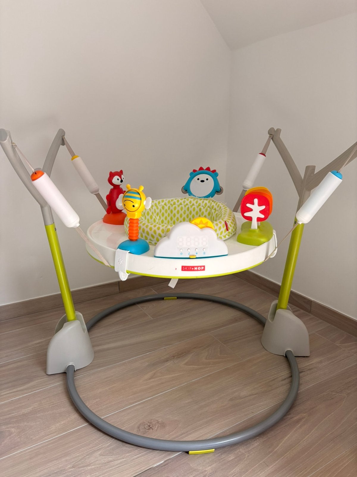 Skip hop jumper, Kinderen en Baby's, Ophalen, Zo goed als nieuw