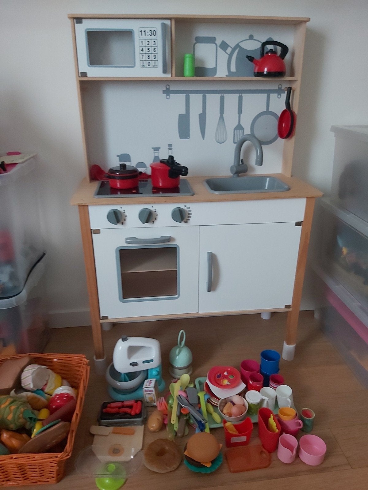 Speelkeuken met toebehoren, Ophalen, Speelkeuken