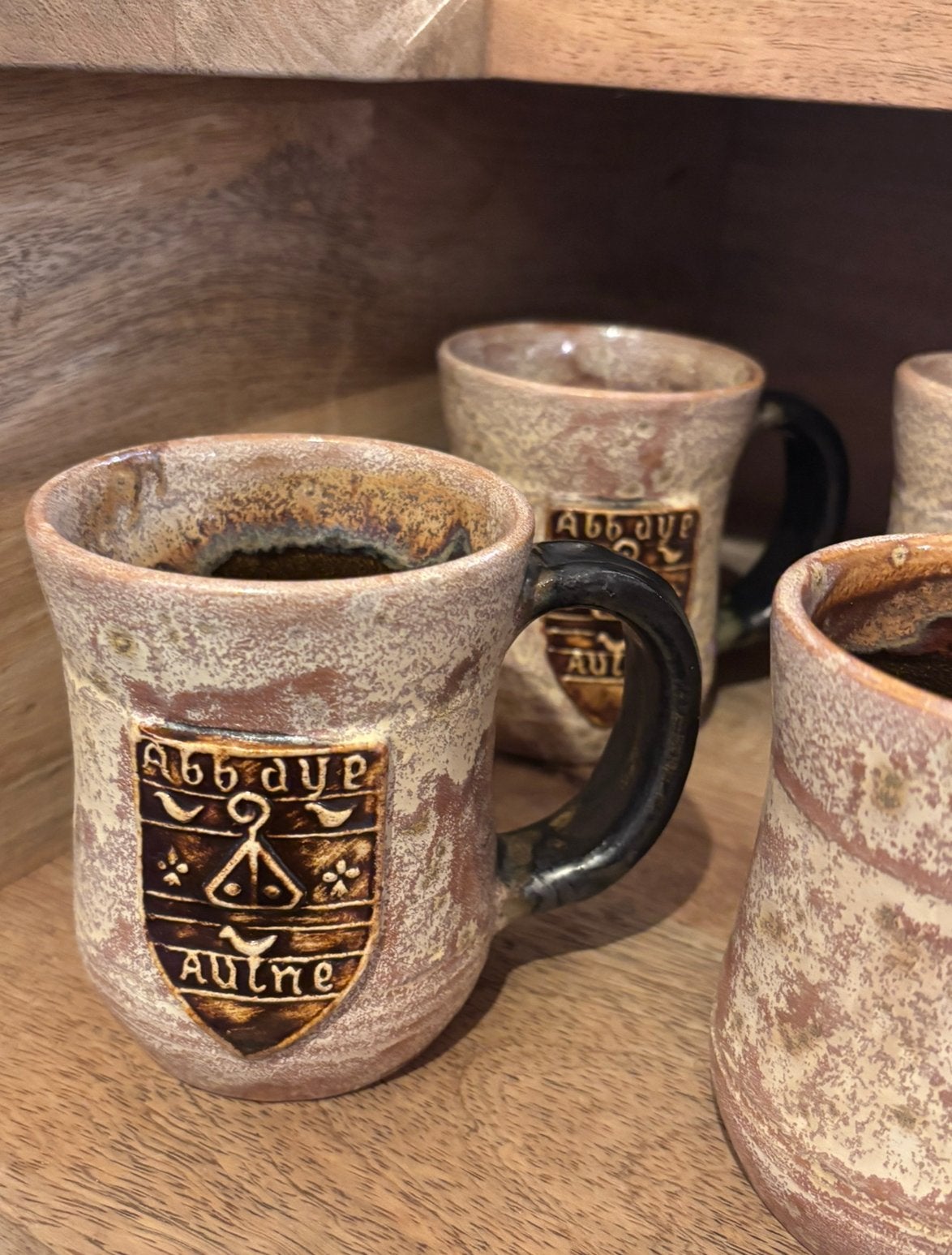Lot de 7 chopes en grès de l'Abbaye d'Aulne - chope bière, Jardin & Terrasse, Enlèvement ou Envoi, Neuf