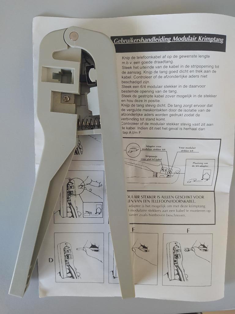 pince à sertir connecteur 6/4 rj11, Enlèvement, Neuf, Autres types