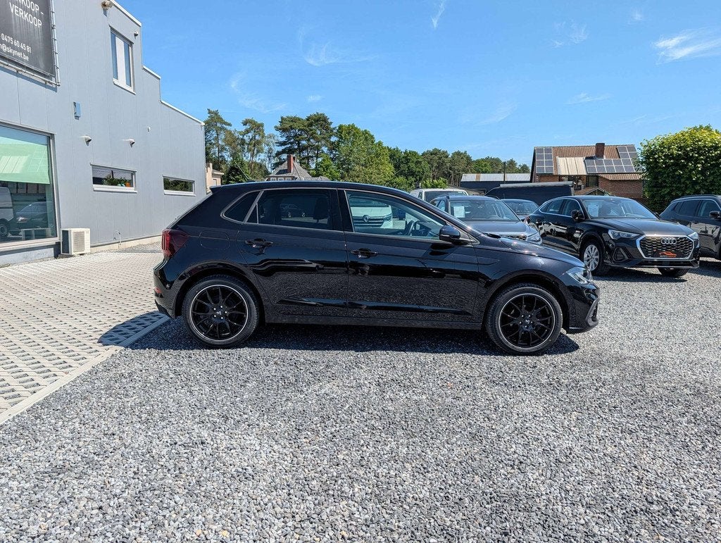 Volkswagen Polo 1.0 TSI OPF DSG | R-line 17" | CARPLAY | CAM, Auto's, Volkswagen, Gebruikt, 95 pk, 1 kg, Zwart